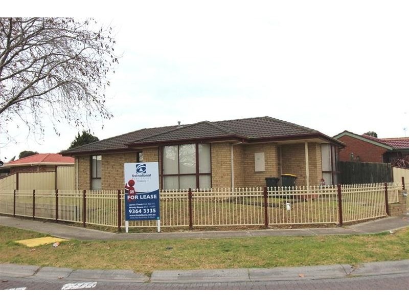 39 Magnolia Street, St Albans VIC 3021
