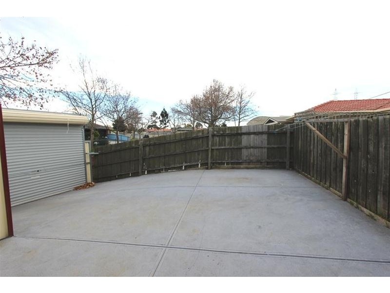 39 Magnolia Street, St Albans VIC 3021