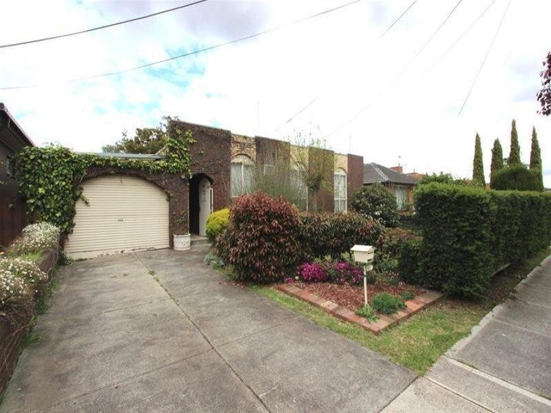 97  Clarke Avenue, St Albans VIC 3021