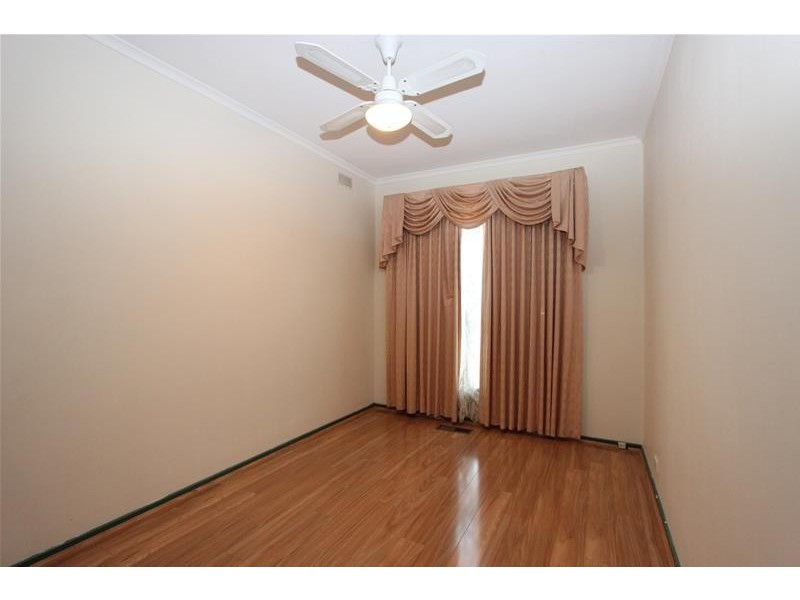 97  Clarke Avenue, St Albans VIC 3021