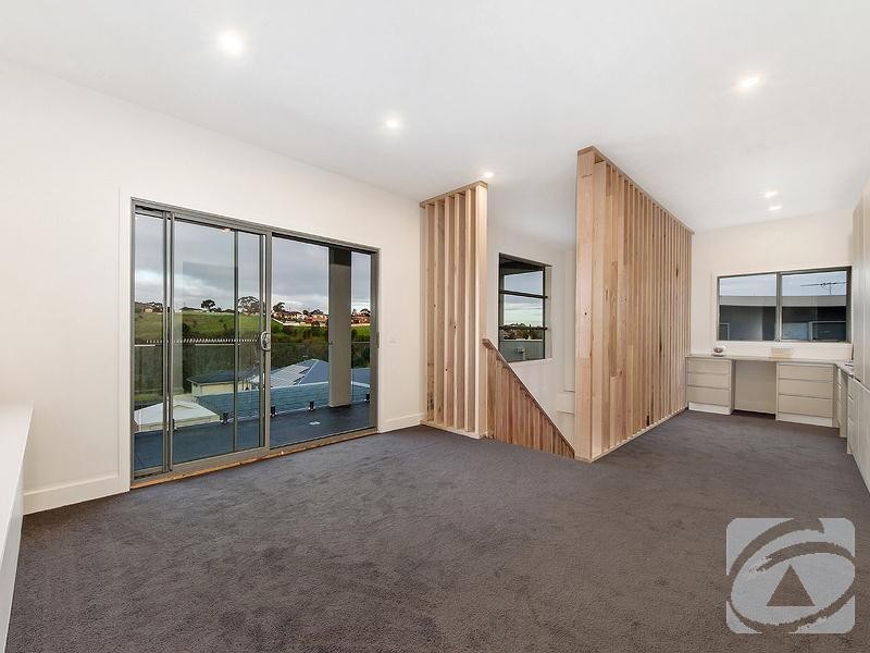 3 Bluebell Court, Sunshine North VIC 3020