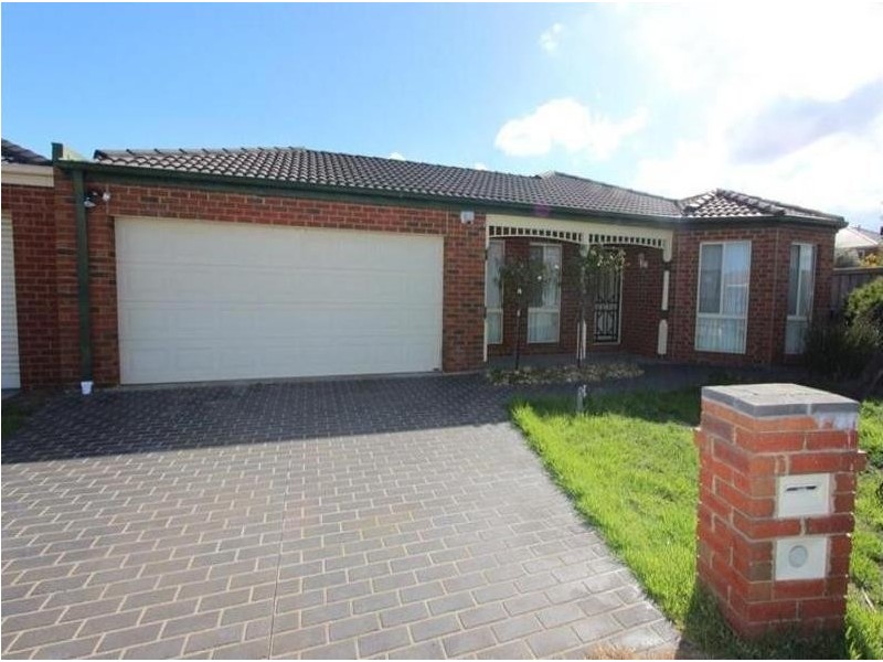 4 Dakota Place, Point Cook VIC 3030