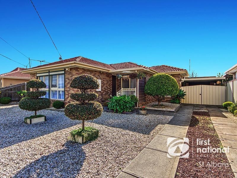 32 Tollhouse Road, Kings Park VIC 3021