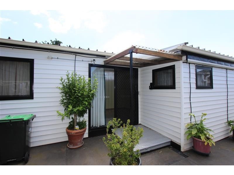 38 Leonard Avenue, St Albans VIC 3021