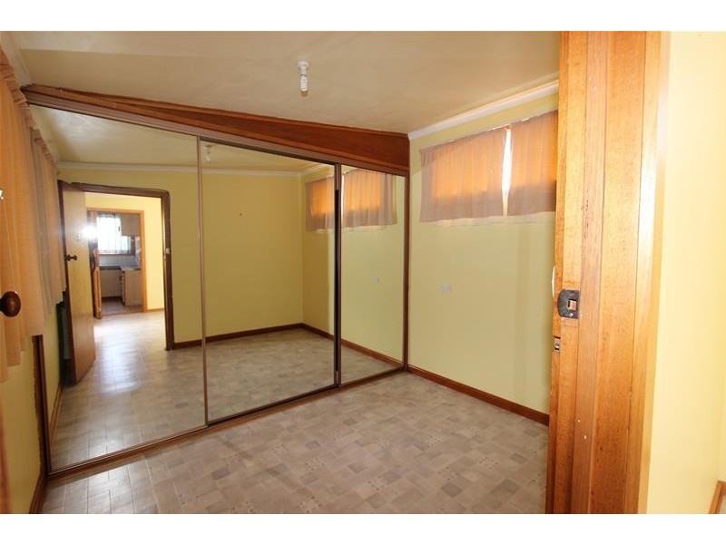 38 Leonard Avenue, St Albans VIC 3021