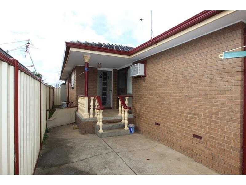 27 Opie Road, Deer Park VIC 3023