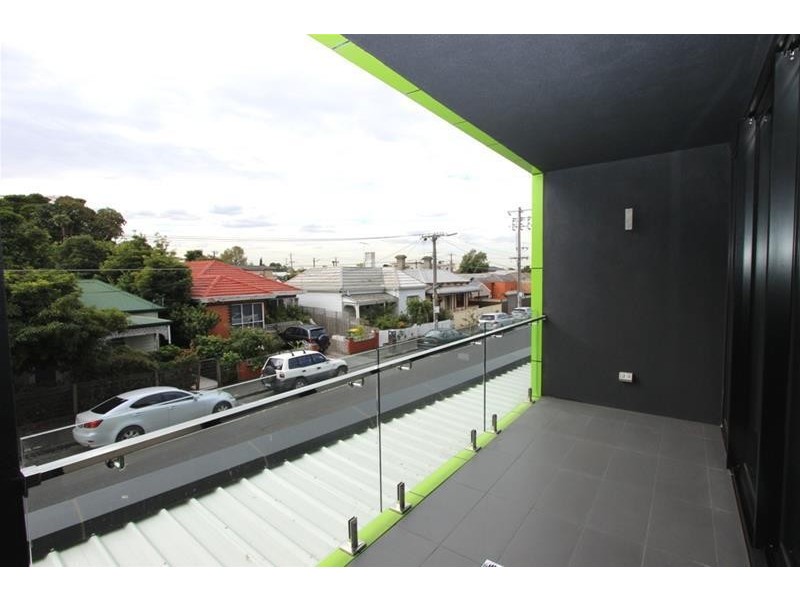 1/17 Byron Street, Footscray VIC 3011