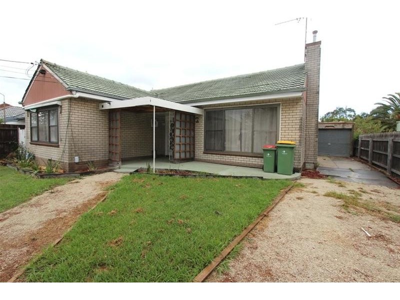 7 Dunedin Street, Maidstone VIC 3012