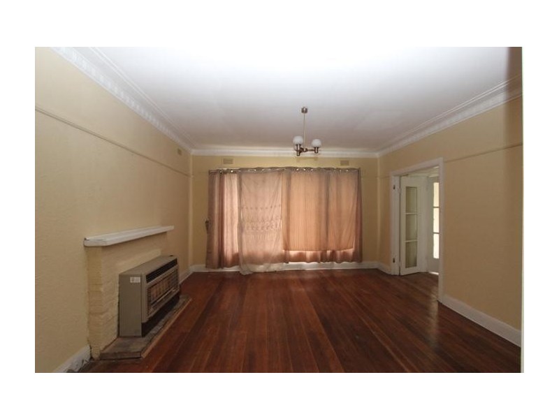 7 Dunedin Street, Maidstone VIC 3012