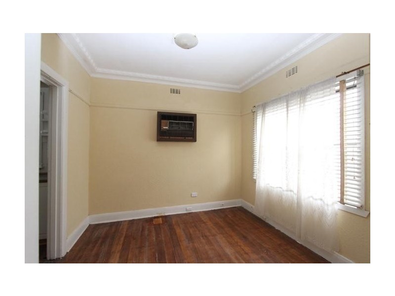 7 Dunedin Street, Maidstone VIC 3012