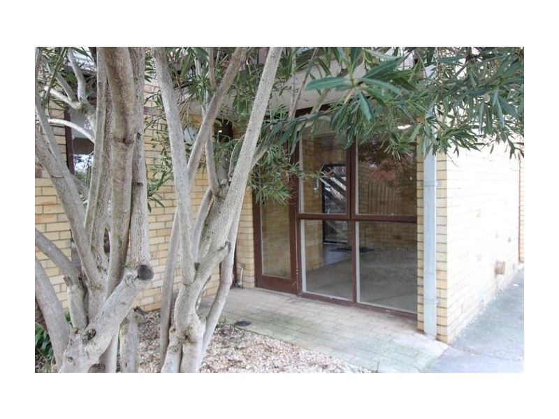 Unit 1/10 Burnewang Street, Albion VIC 3020