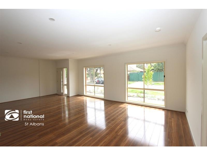 34 Butler Street, St Albans VIC 3021
