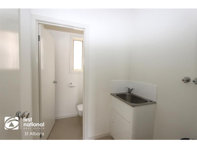 34 Butler Street, St Albans VIC 3021