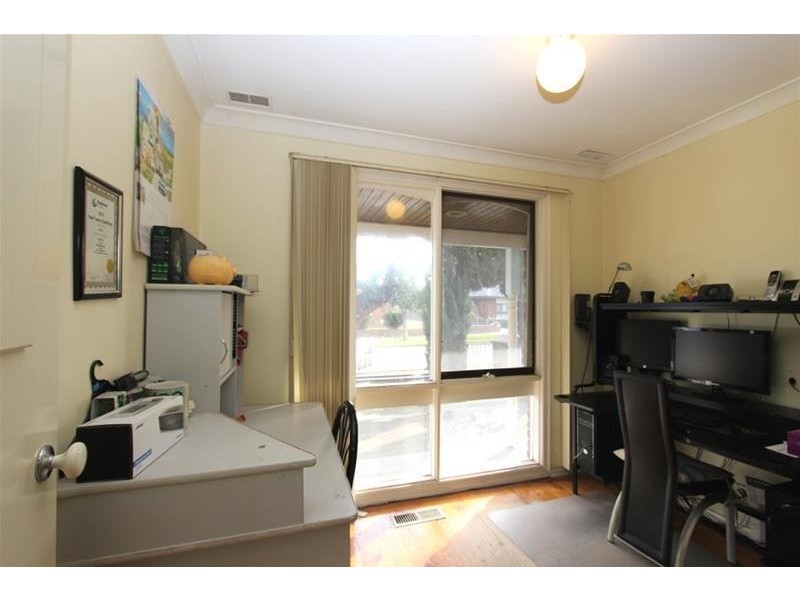 1 The Mews, Sunshine West VIC 3020