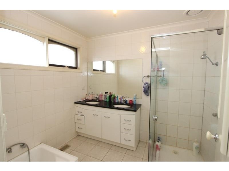 1 The Mews, Sunshine West VIC 3020