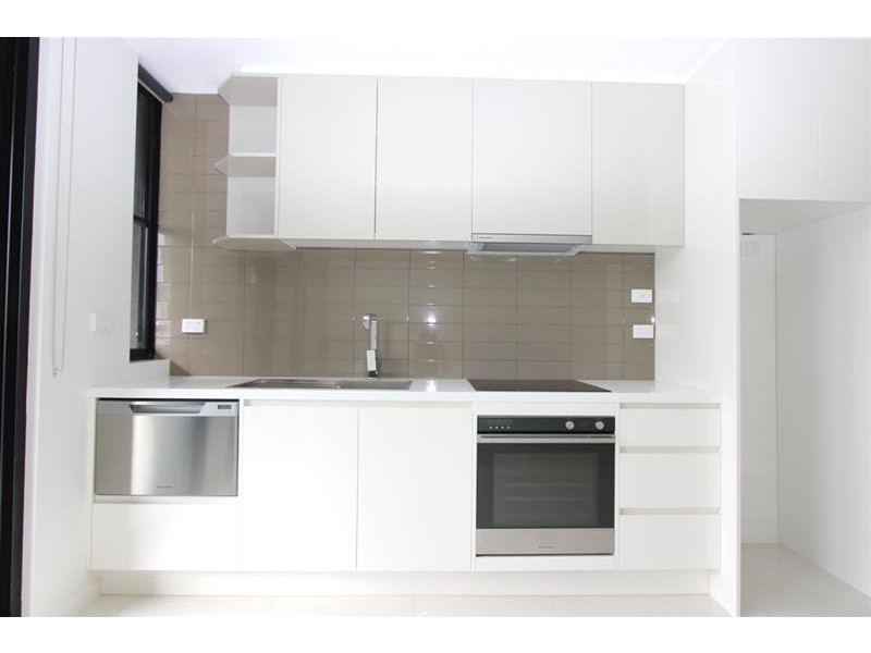 2/17 Byron Street, Footscray VIC 3011