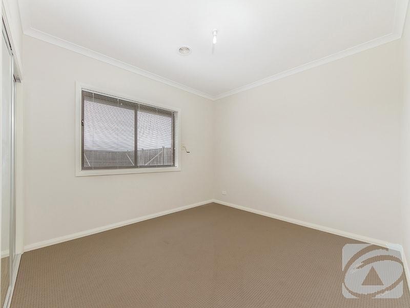 44 Pinrush Road, Brookfield VIC 3338