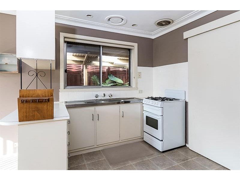 29 Norman Street, St Albans VIC 3021