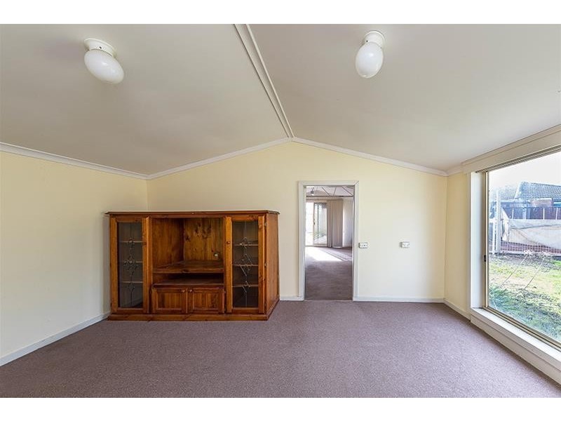29 Norman Street, St Albans VIC 3021