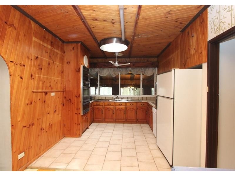 97 Clarke Avenue, St Albans VIC 3021