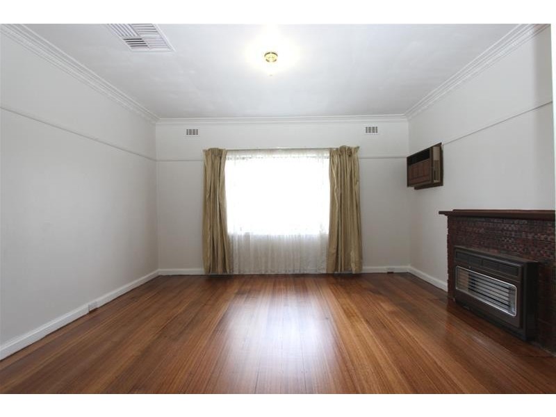 14 Eastcote Street, Sunshine North VIC 3020