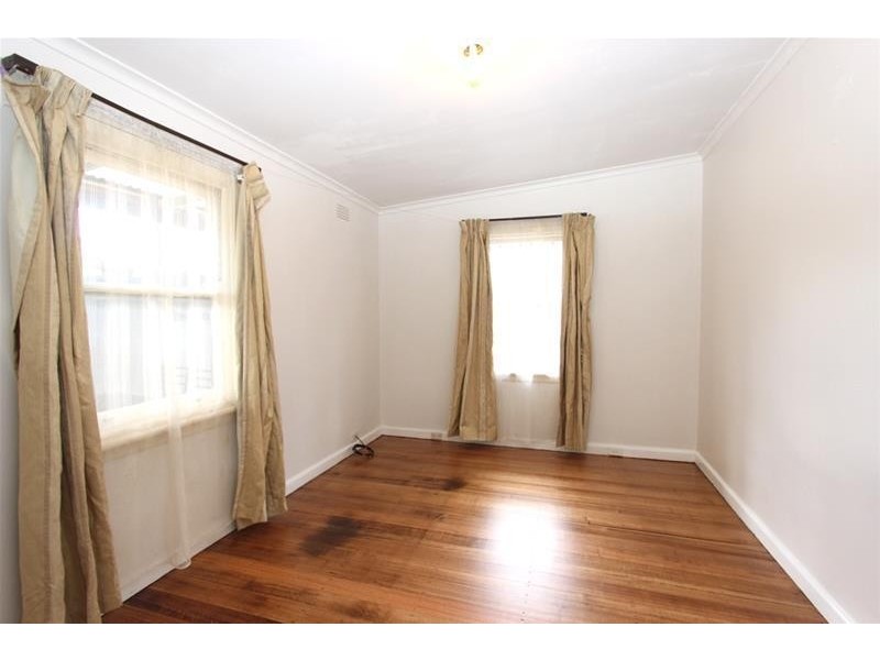 14 Eastcote Street, Sunshine North VIC 3020