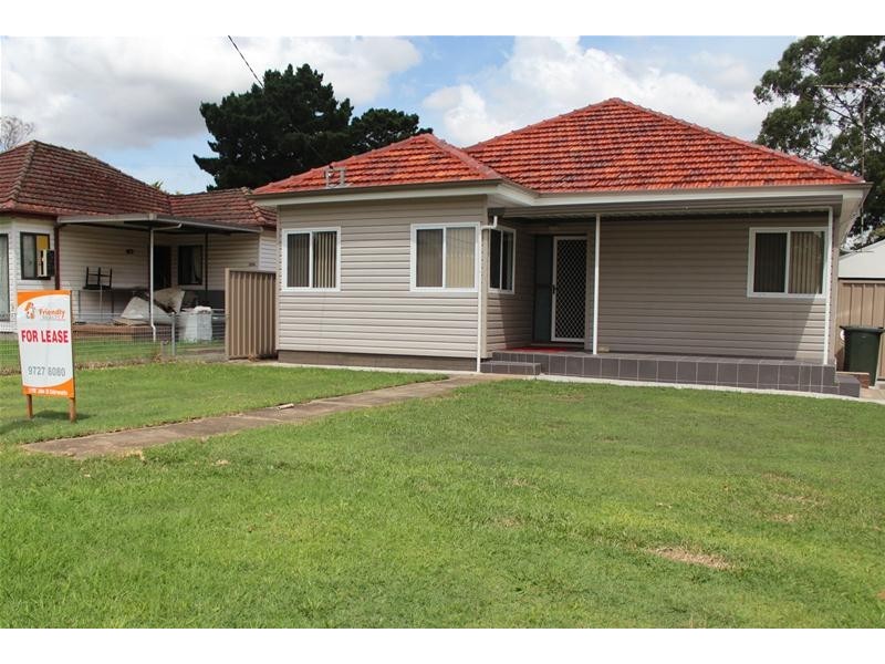 228 River Avenue, Carramar NSW 2163