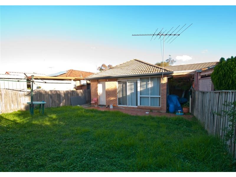 2/4 Avocet Place, Hinchinbrook NSW 2168