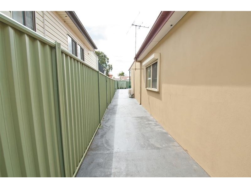 6 York Street, Condell Park NSW 2200