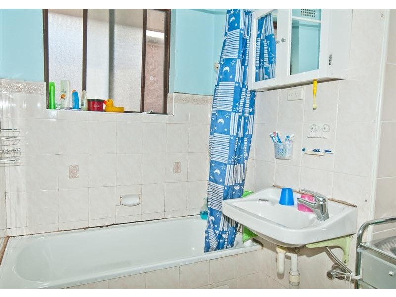 11/39 Hill Street, Cabramatta NSW 2166