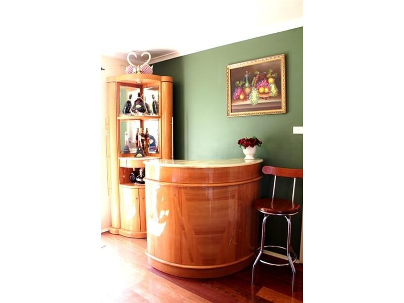 48 Bossley Road, Bossley Park NSW 2176