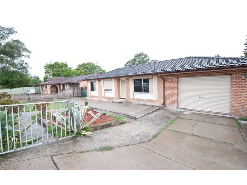 Greenfield Park NSW 2176