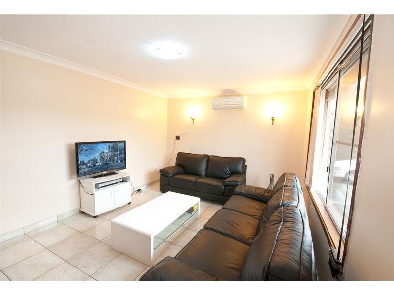 Greenfield Park NSW 2176