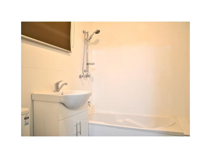 Fairfield East NSW 2165