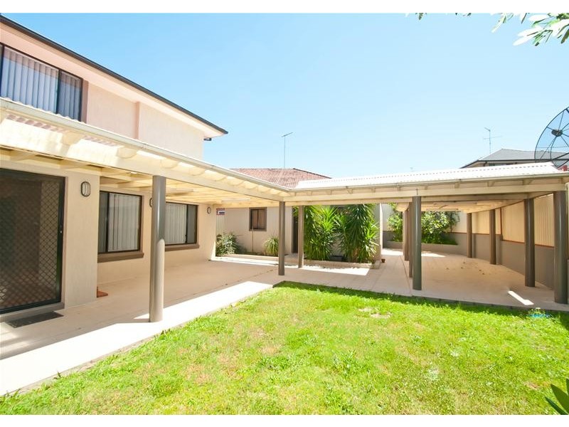 25 Orleans Circuit, Cecil Hills NSW 2171