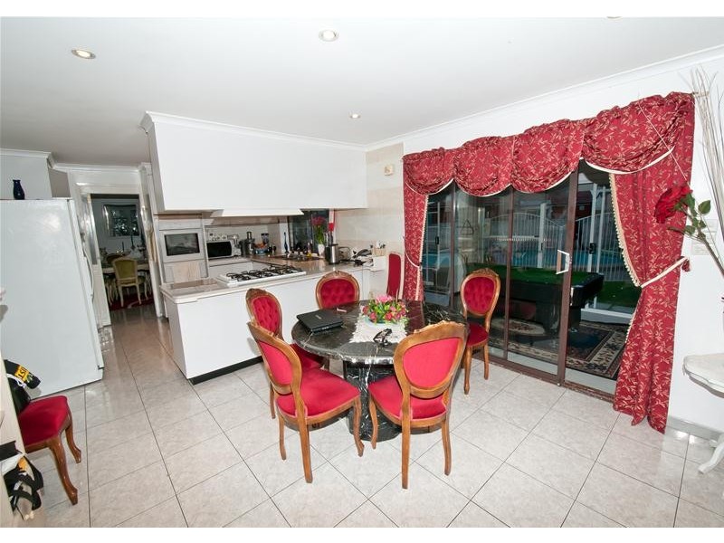 Fairfield West NSW 2165