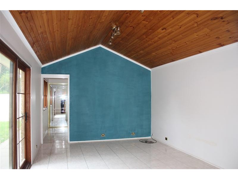 18 Hawkesburry Street, Fairfield West NSW 2165