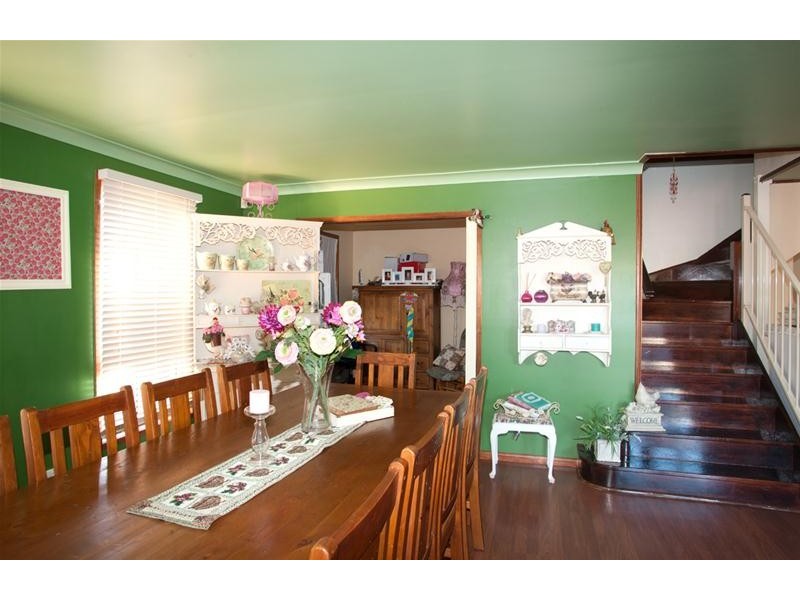 10 Angledool Avenue, Hinchinbrook NSW 2168