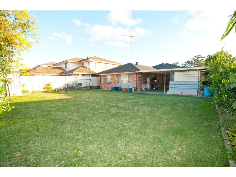 2 Rowany Close, Bonnyrigg NSW 2177