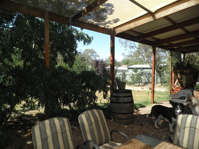 11 Charles Street, Springton SA 5235