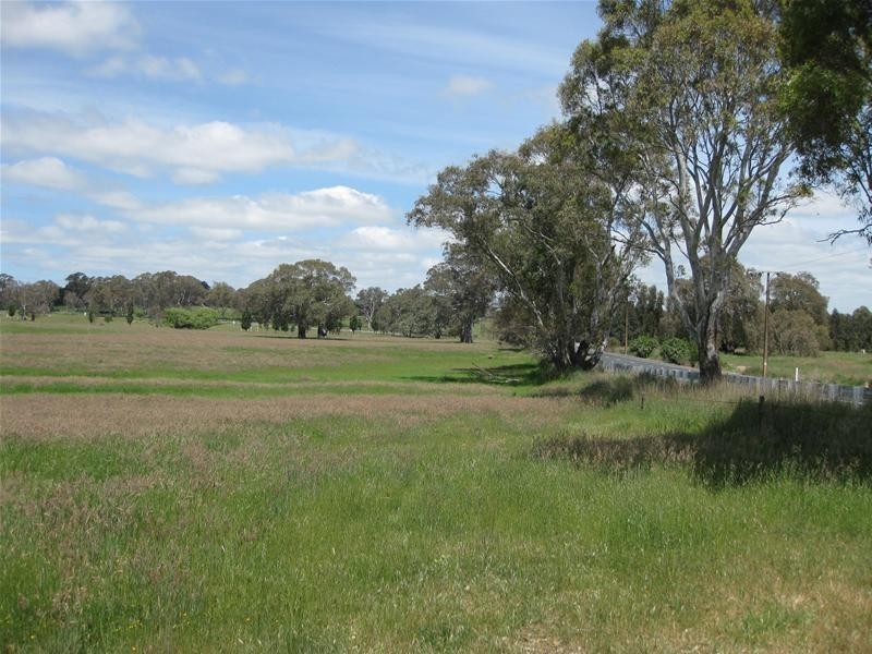 Lot 100 Torrens Valley Road, Birdwood SA 5234