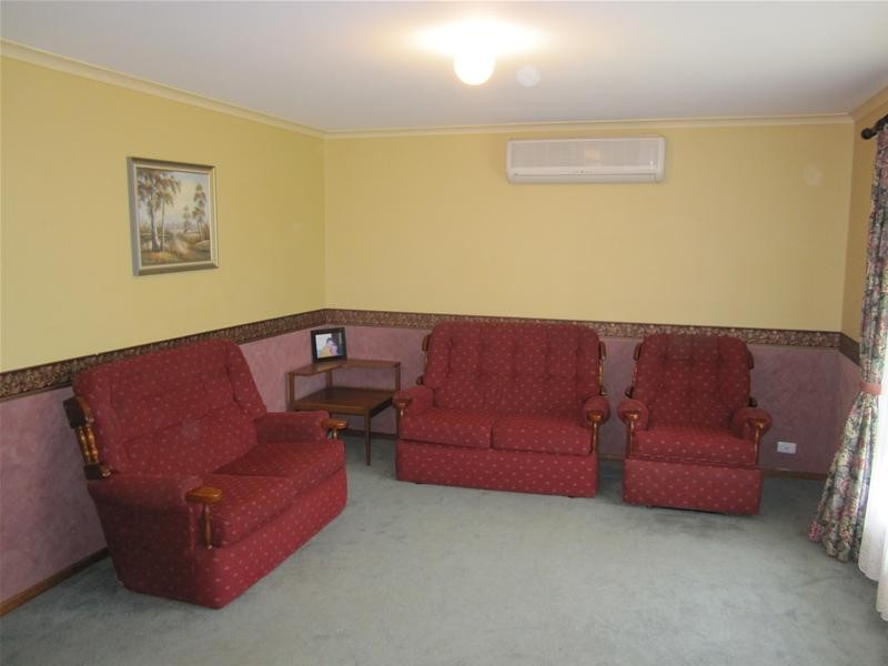 18 Mitchell Court, Williamstown SA 5351