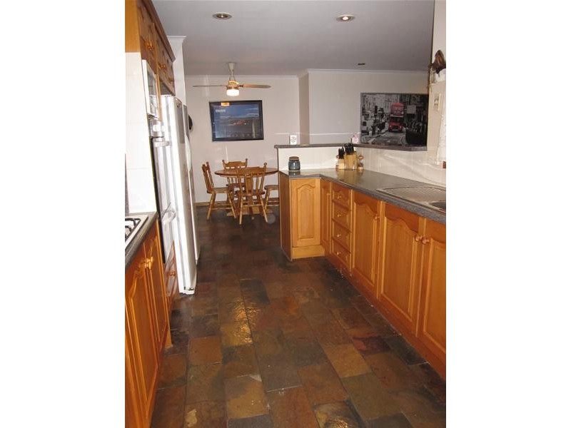 12 Theel Avenue, Birdwood SA 5234