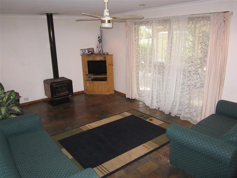 12 Theel Avenue, Birdwood SA 5234