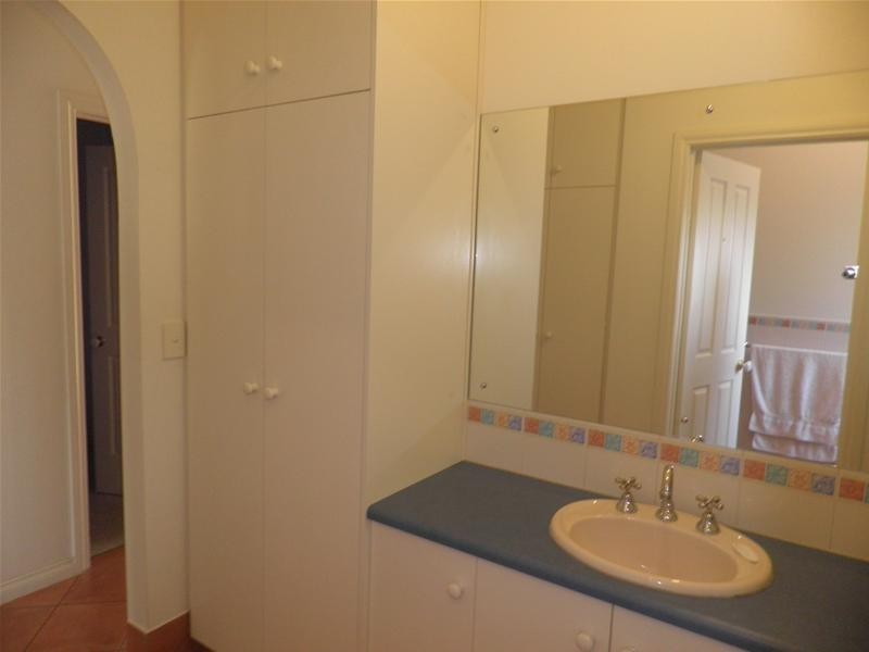 11 Robert Rankine Road, Williamstown SA 5351