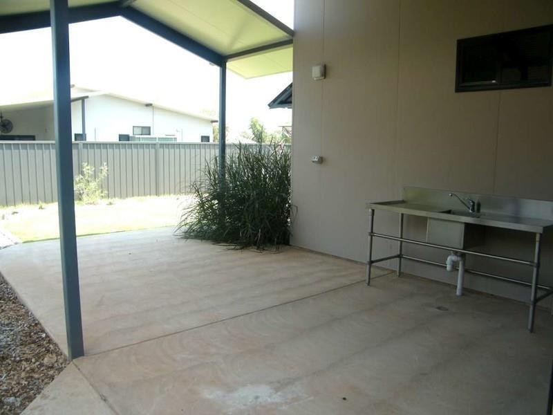 22 Tamarind Meander, Kununurra WA 6743