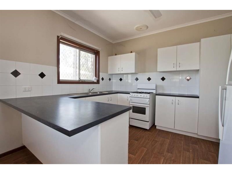 4 Sandalwood Street, Kununurra WA 6743