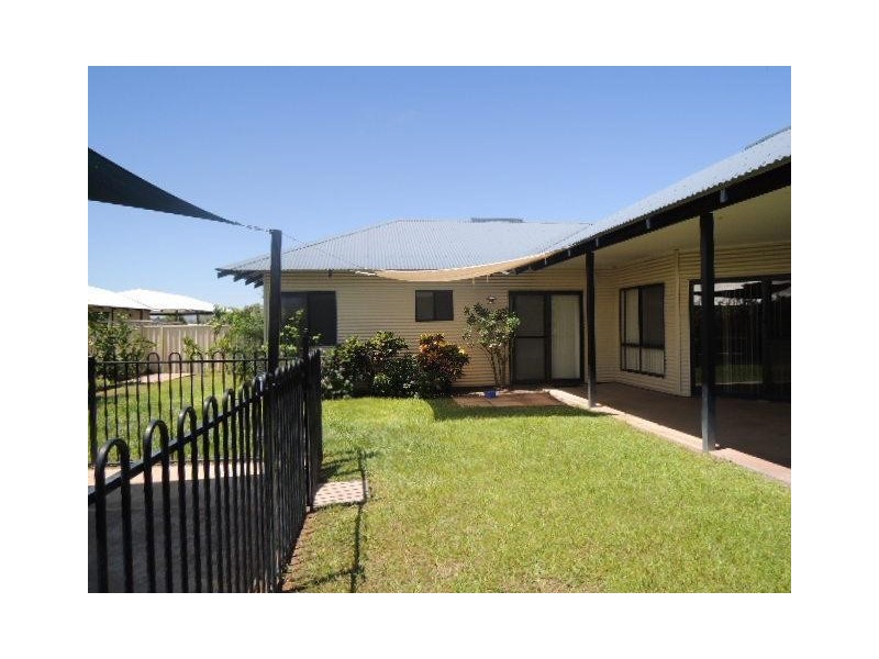 3 Derrinding Way, Kununurra WA 6743
