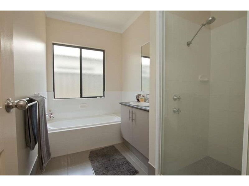 6 Grevillea Avenue, Kununurra WA 6743