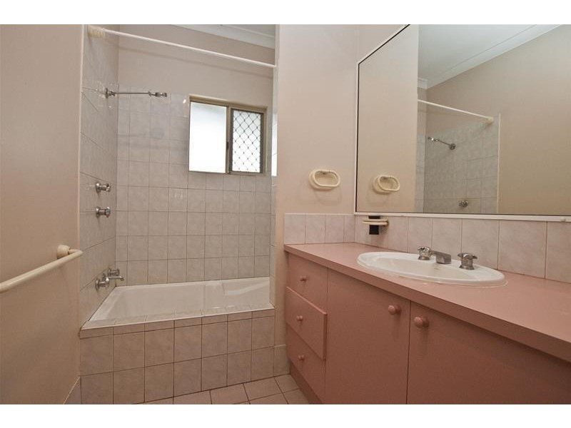 2 Cycas Close, Kununurra WA 6743